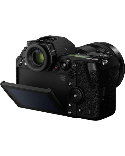 Цифрова Фотокамера Panasonic LUMIX S DC-S1KEE-K Kit 20-60mm OPENBOX